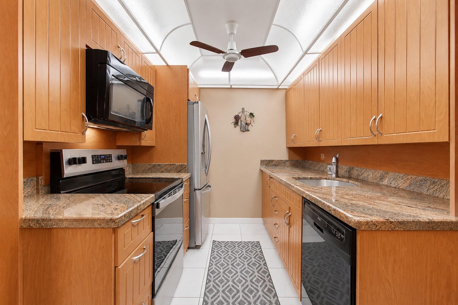  Residence photo 8
