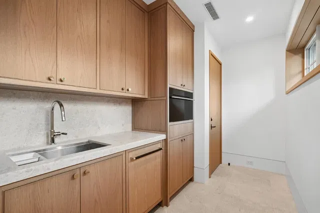 West Palm Beach Residence photo 14