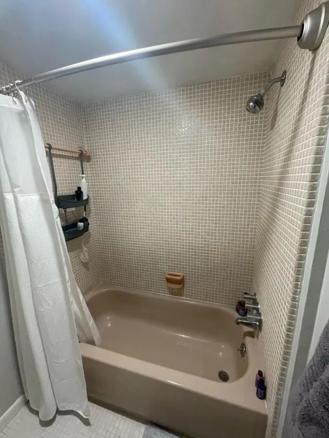 Unit 103 photo 19