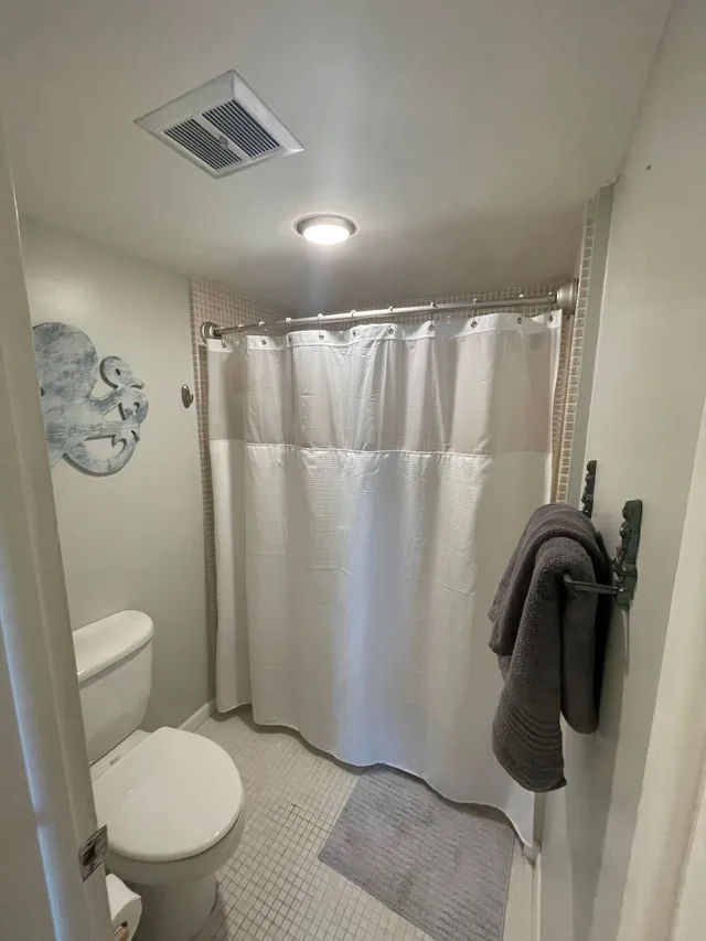 Unit 103 photo 26