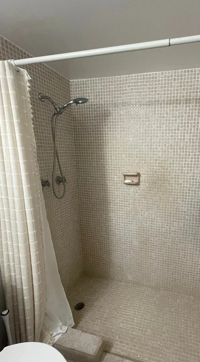 Unit 103 photo 27
