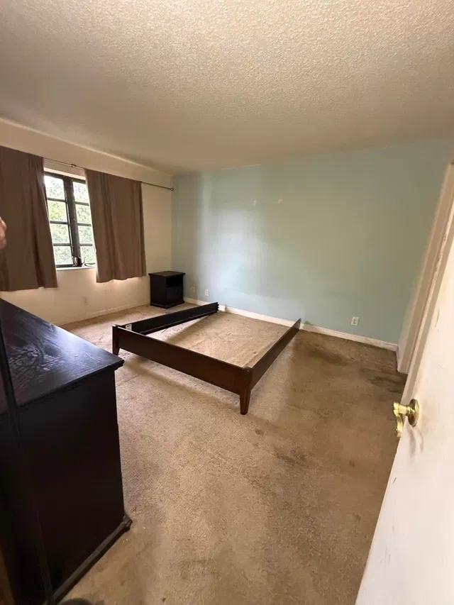 Unit 407 photo 3