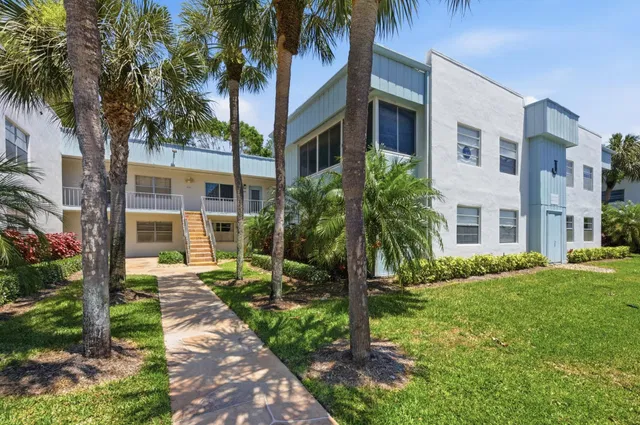 Residence photo 4