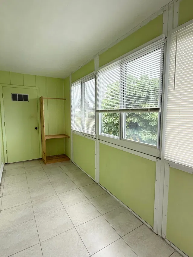 Residence photo 12
