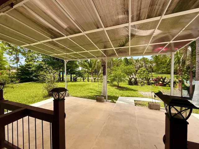 Residence photo 5