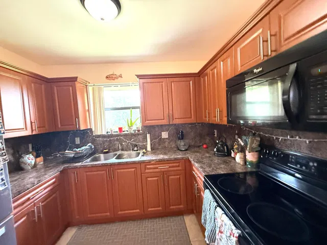 Residence photo 47