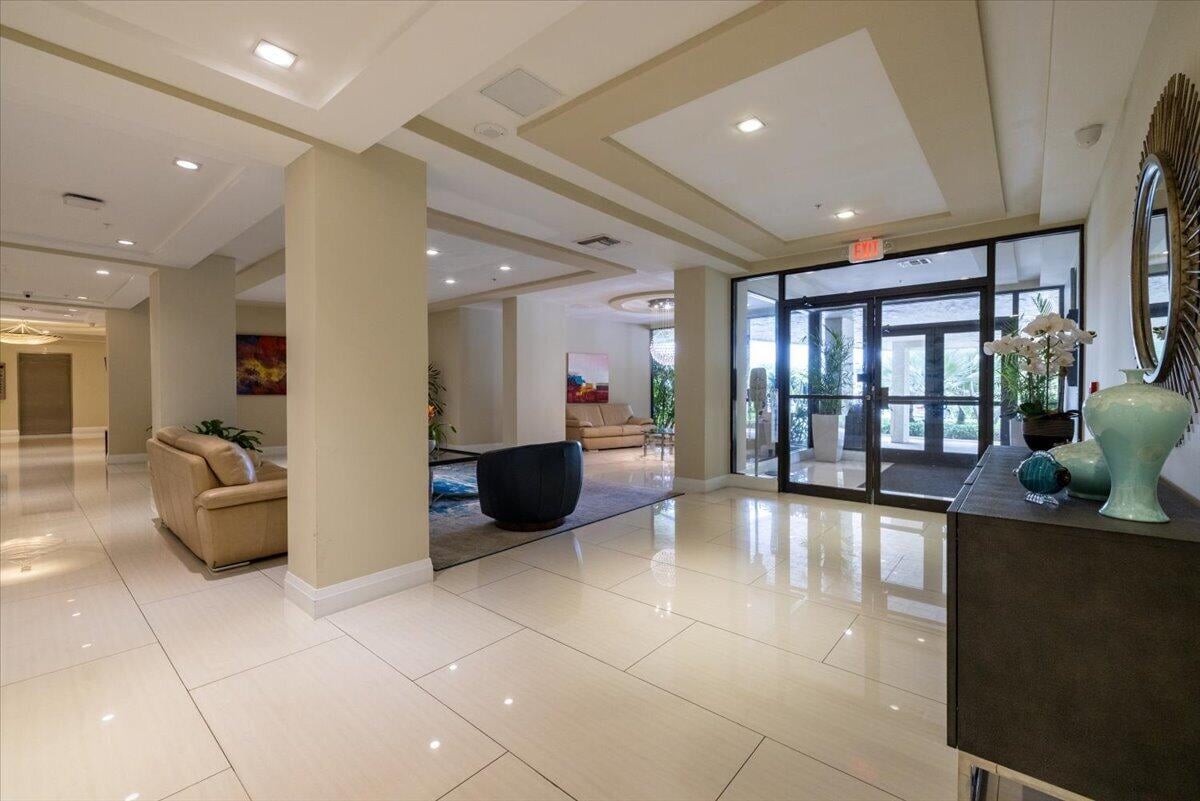 3912 S Ocean Highland Beach Unit 1211 photo 5