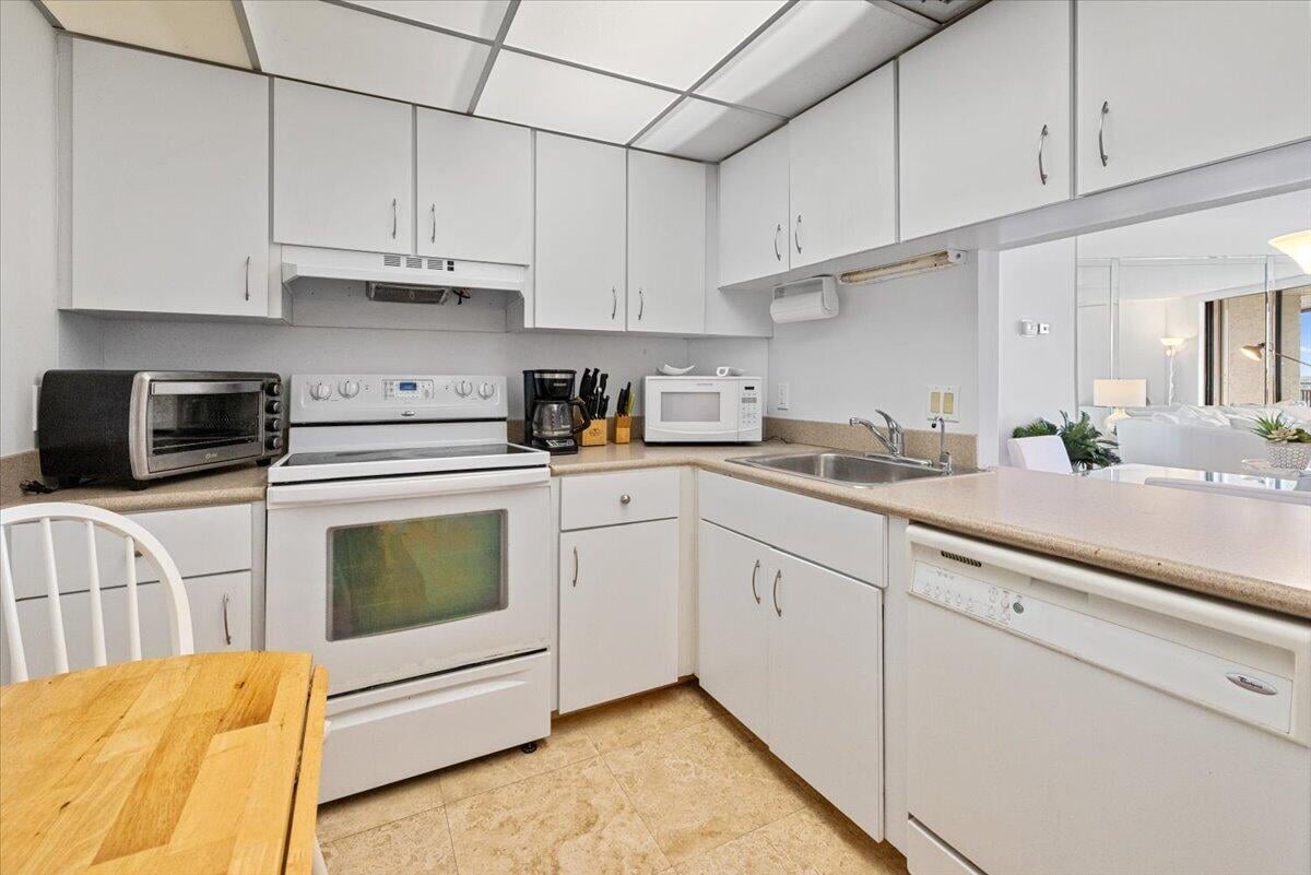 3912 S Ocean Highland Beach Unit 1211 photo 25