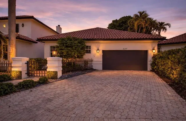 Boca Grove Residence photo 2