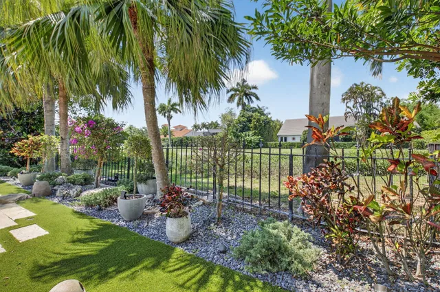 Boca Grove Residence photo 32