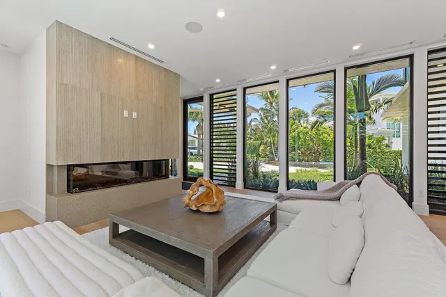 Residence photo 11