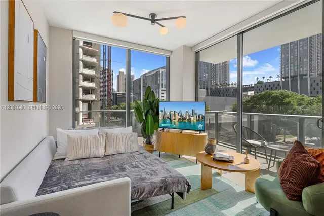 The Crosby Miami 301