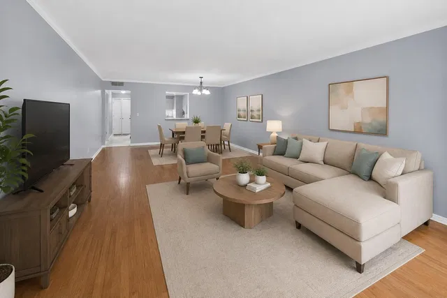 Unit 2080 photo 6