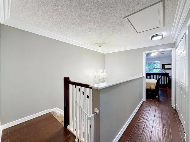  Residence photo 24
