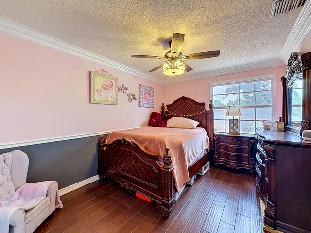  Residence photo 35