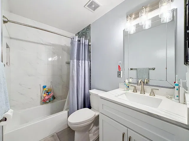  Residence photo 44