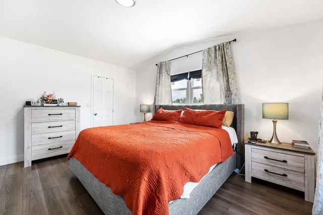  Residence photo 28