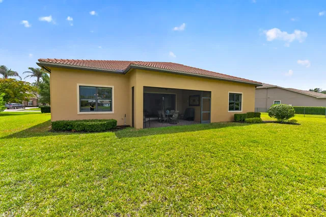 Residence photo 31