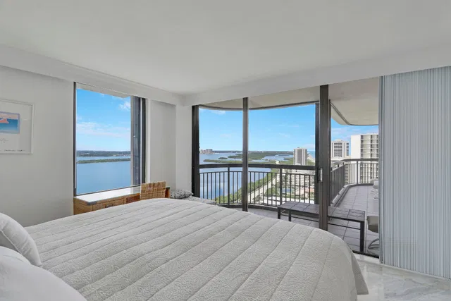 Eastpointe Singer Island Unit 22j photo 18