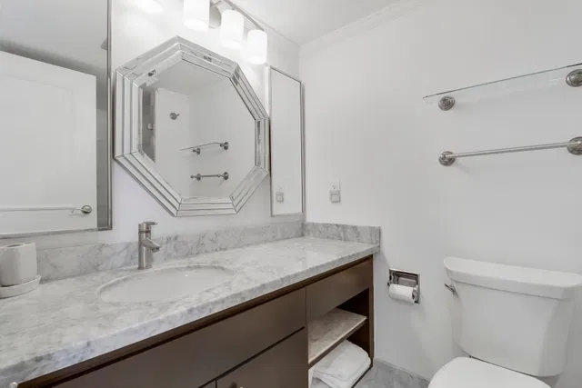 Eastpointe Singer Island Unit 22j photo 19