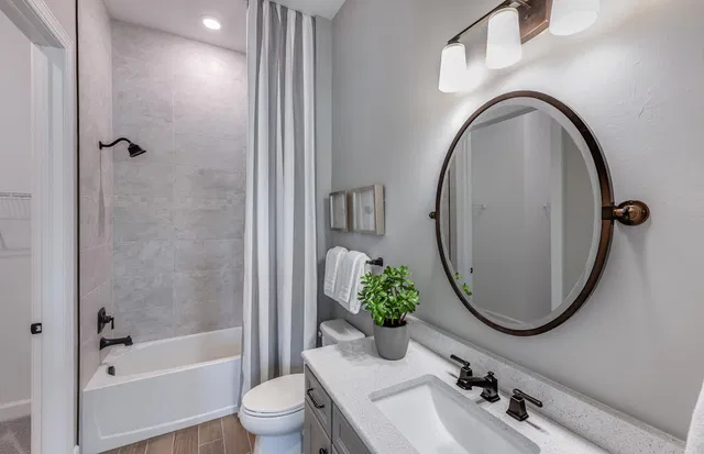 Unit Prestige 77 photo 18