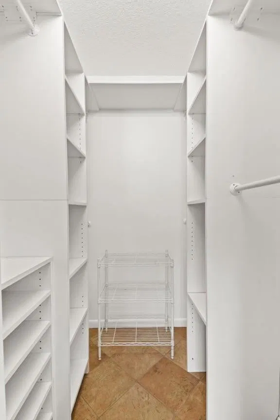  Unit  206 photo 11