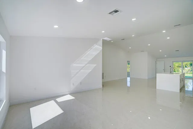 Residence photo 13