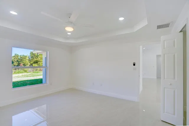 Residence photo 31