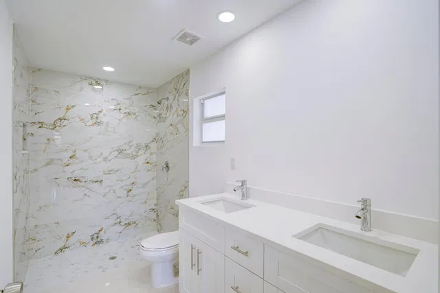 Residence photo 32