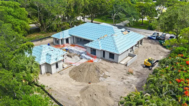 Steeplechase Residence photo 9