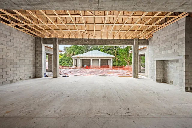 Steeplechase Residence photo 25