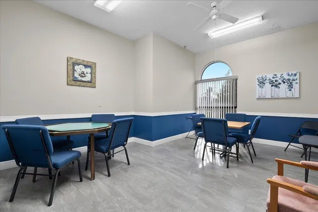 Unit 215 photo 39