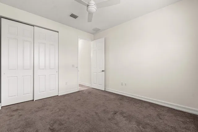 Residence photo 16