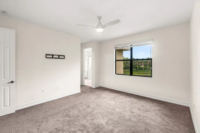 Residence photo 22