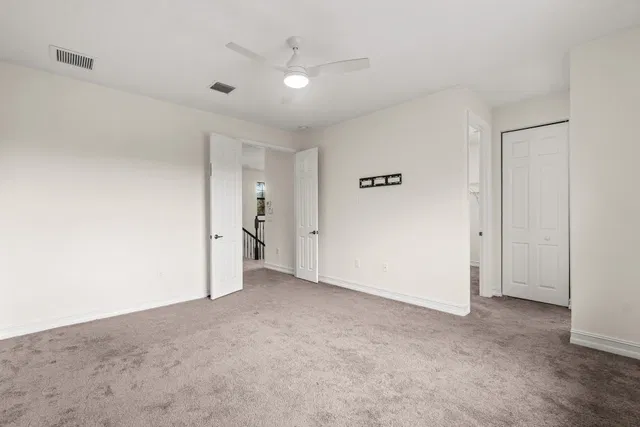 Residence photo 24
