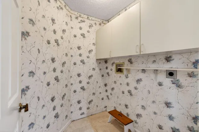 Residence photo 66