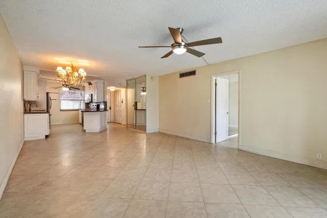  Unit 153 photo 10