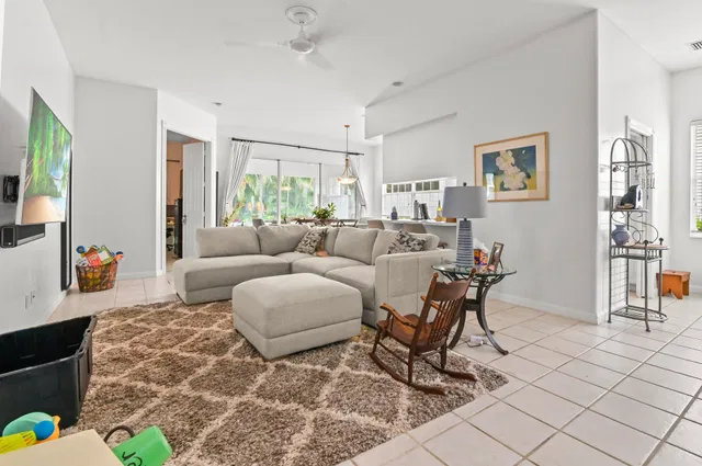 Residence photo 7