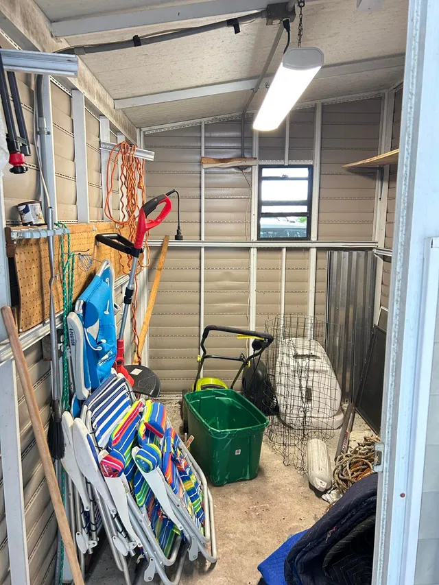 Residence photo 36