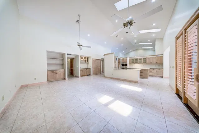 Pinewood Residence photo 22