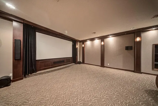 Pinewood Residence photo 29