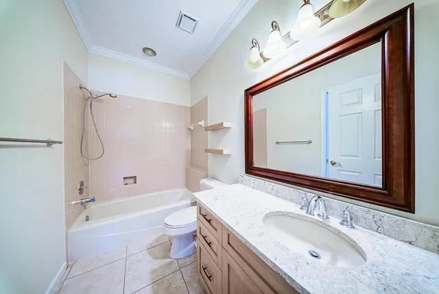 Pinewood Residence photo 53