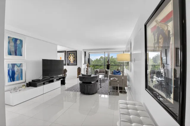 Boca West Country Club Unit 334 photo 9