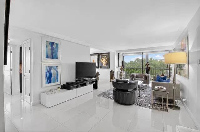 Boca West Country Club Unit 334 photo 10