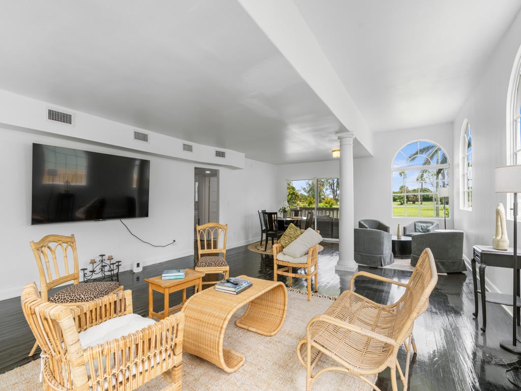  Residence photo 7