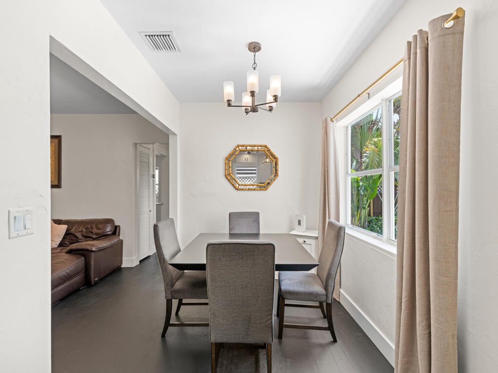 Residence photo 9