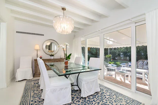 SoSo West Palm Beach Residence photo 9