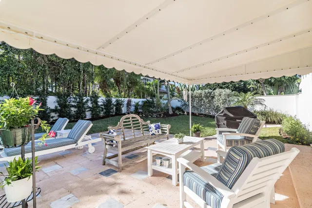SoSo West Palm Beach Residence photo 23