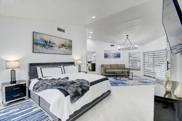 Pinewood Residence photo 38