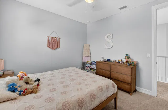 Residence photo 32